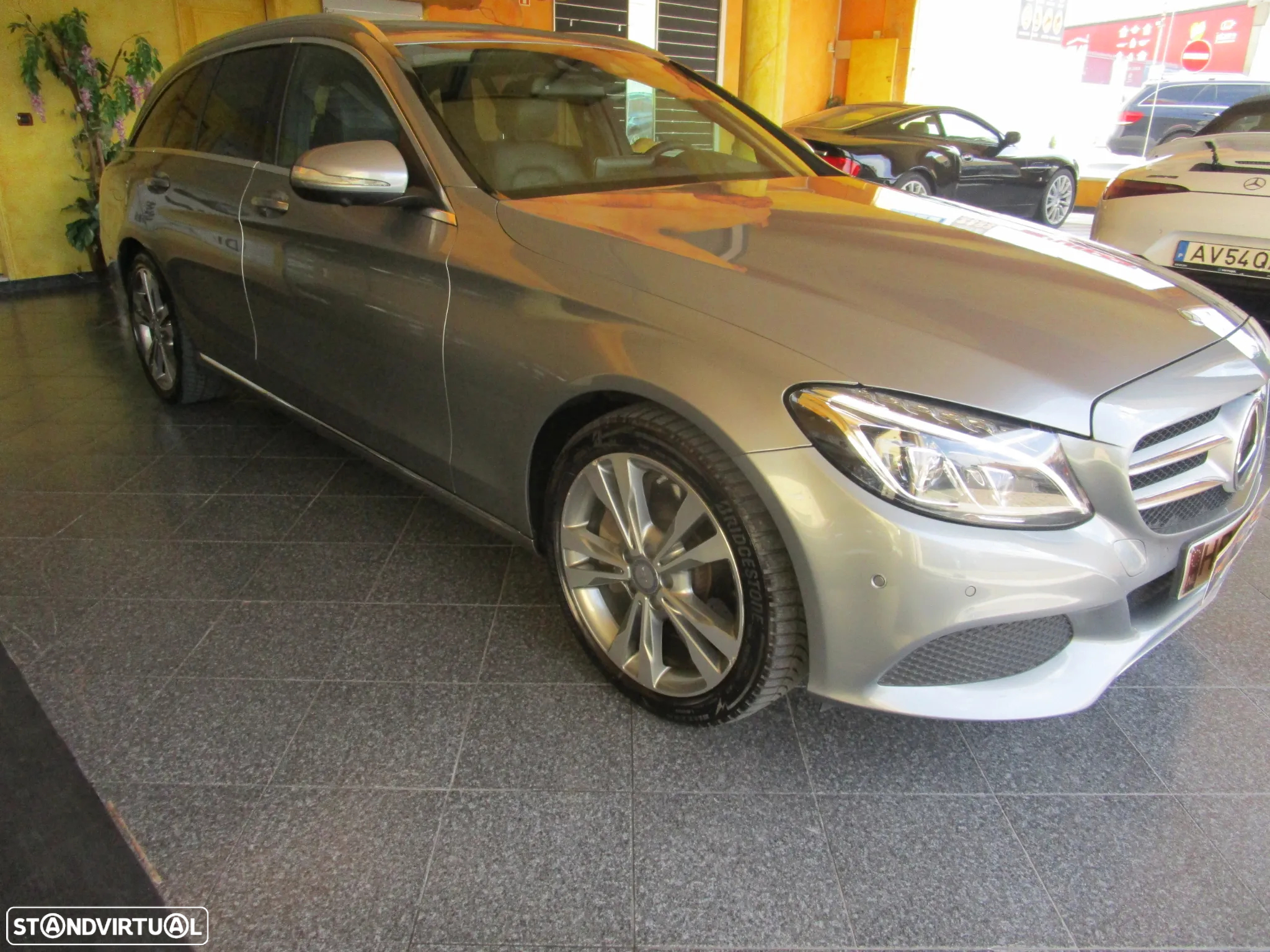 Mercedes-Benz C 350 e - 15