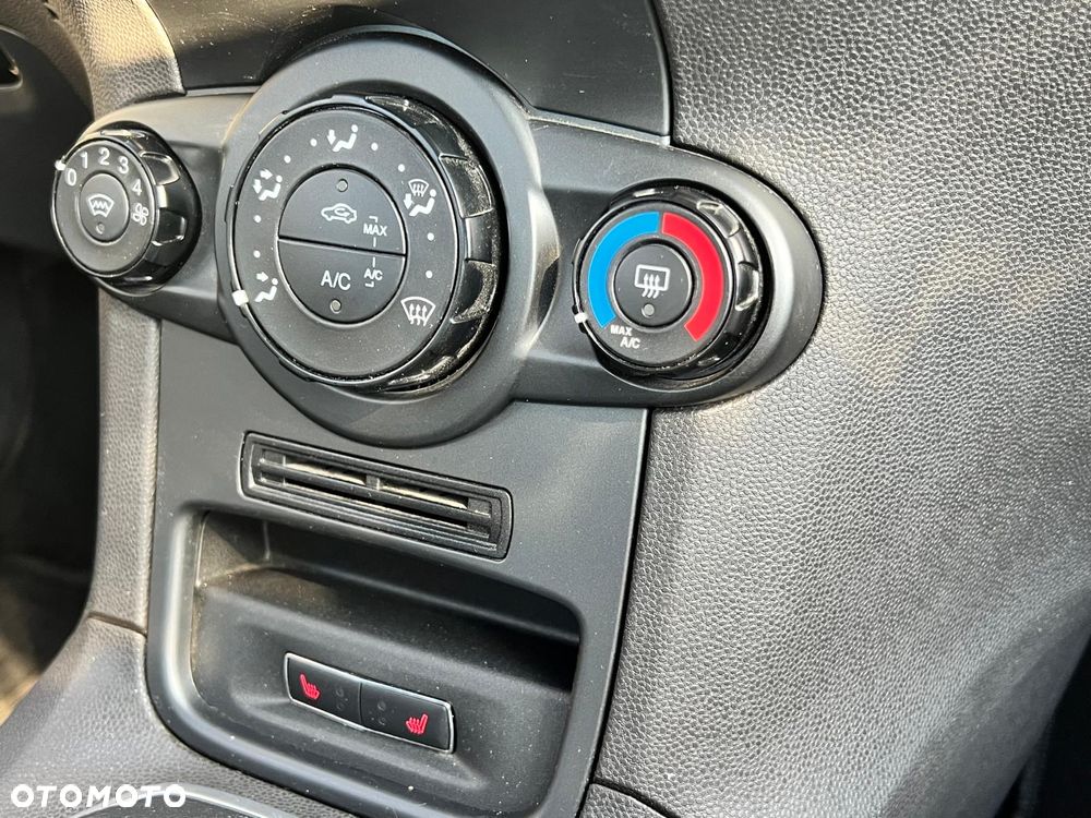 Ford Fiesta 1.25 SYNC Edition - 17