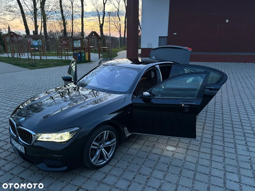 BMW Seria 7 730d xDrive - 21