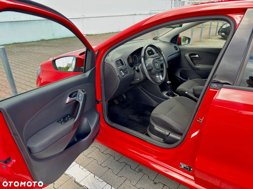 Volkswagen Polo 1.4 16V Highline - 13