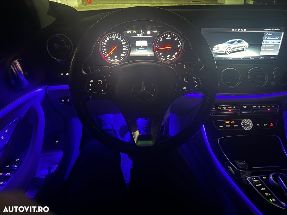 Mercedes-Benz E 220 d 4MATIC Aut. - 37