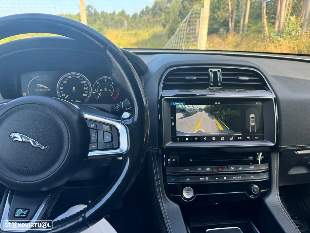 Jaguar F-Pace 2.0 i4D R-Sport AWD Aut. - 9
