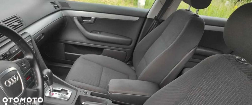 Audi A4 Limousine - 6