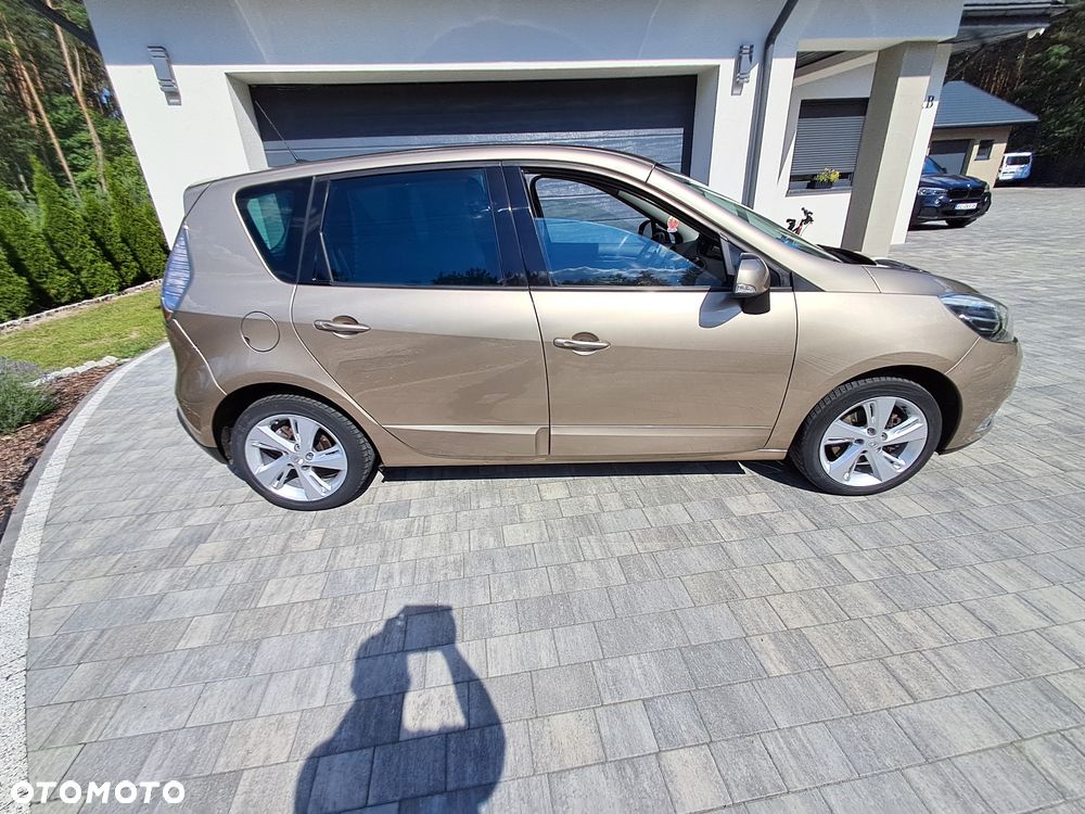 Renault Scenic dCi 110 Expression - 8