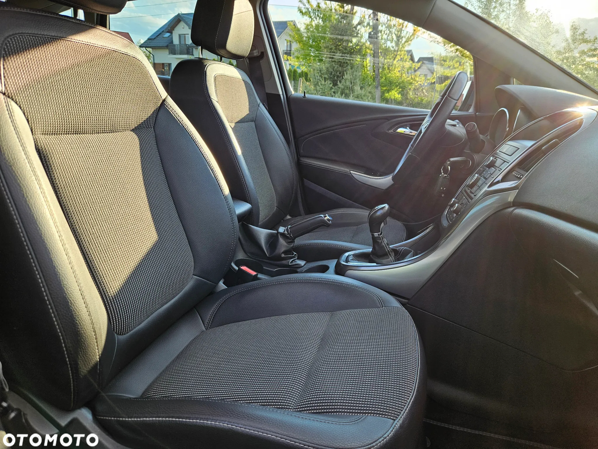 Opel Astra 1.4 Turbo ecoFLEX Start/Stop Exklusiv - 30