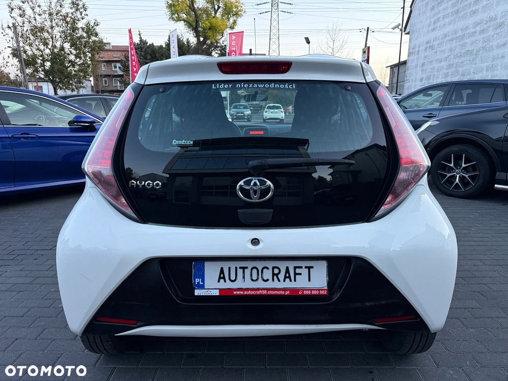 Toyota Aygo 1.0 VVT-i Sprint EU6 - 21