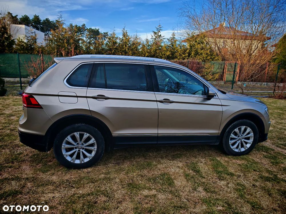 Volkswagen Tiguan - 4