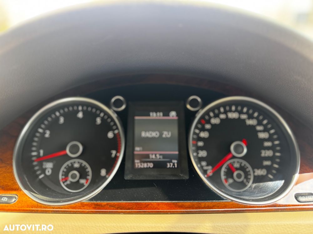 Volkswagen Passat 1.4 TSI BlueMotion Technology Highline - 19