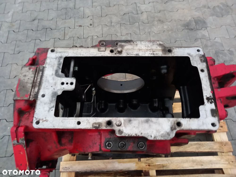 Obudowa korpus mostu tył McCormick TTX X70 XTX200 - 6