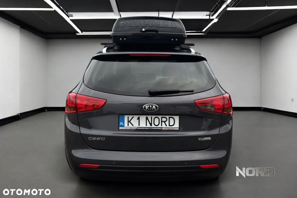Kia Ceed 1.6 CRDi M - 9