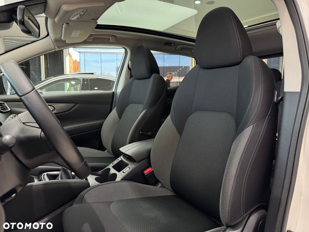 Nissan Qashqai 1.3 DIG-T N-Connecta - 11