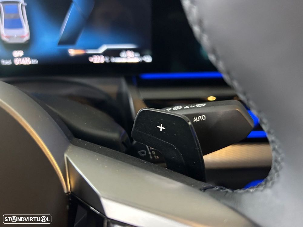 BMW 530 e Pack Desportivo M - 21