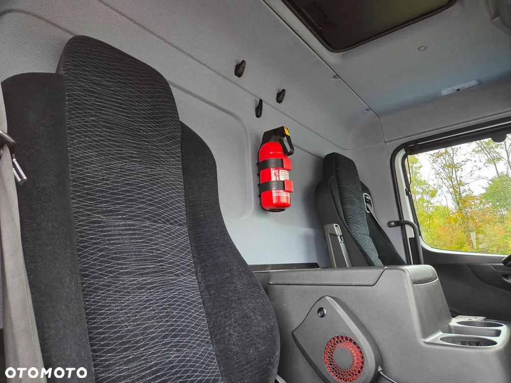 Mercedes-Benz Atego 1224 - 27