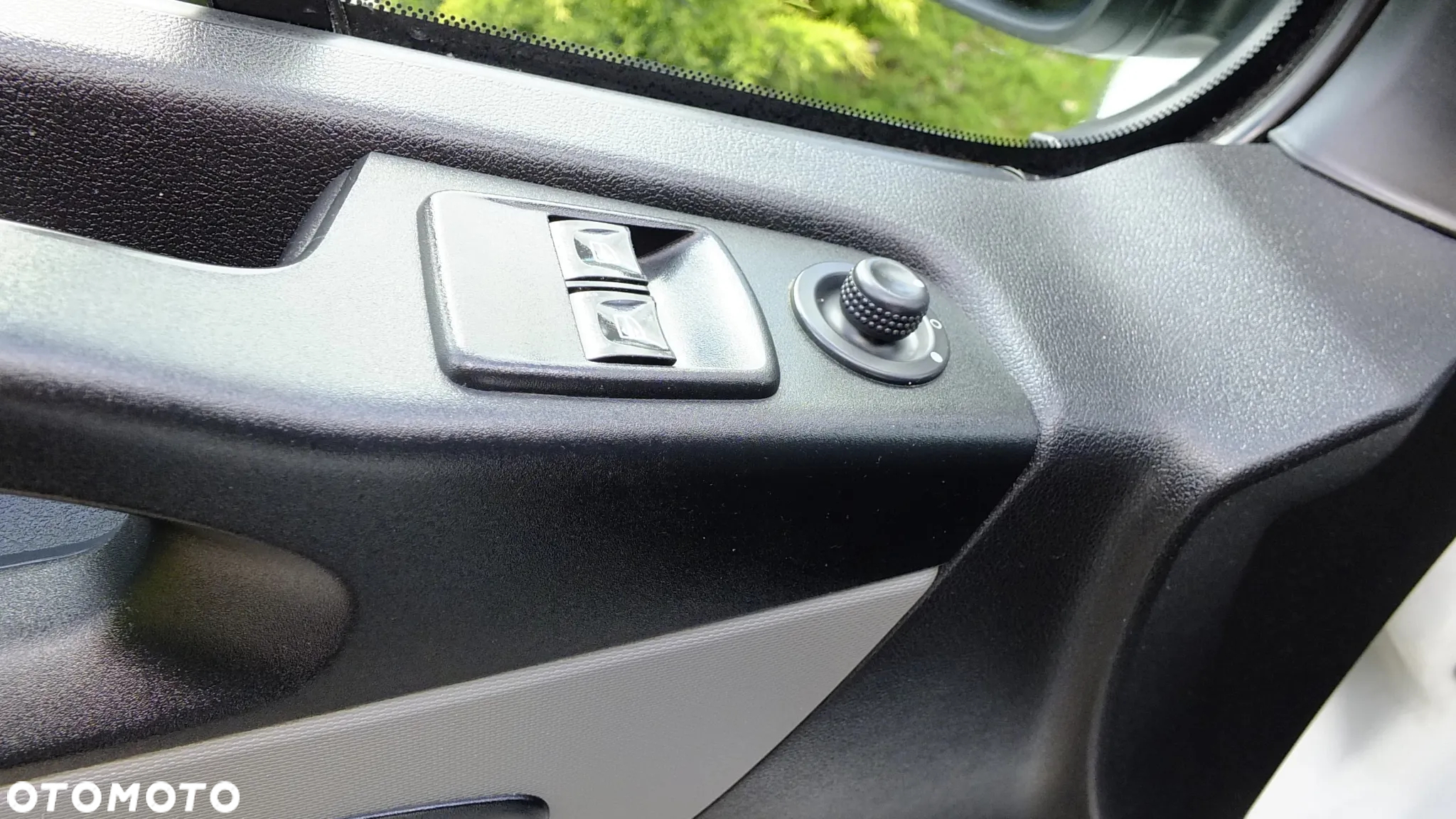 Renault Trafic - 21