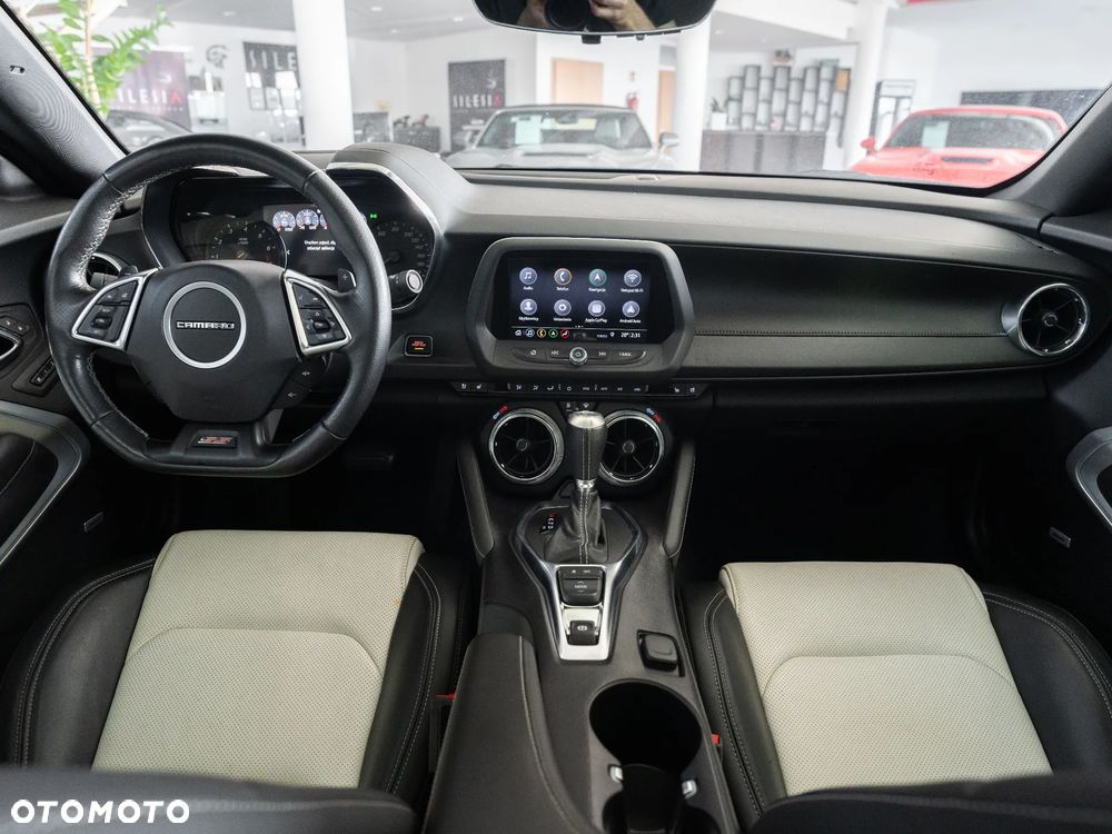 Chevrolet Camaro Coupe 6.2 V8 - 11