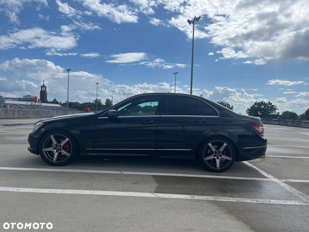 Mercedes-Benz Klasa C 280 7G-TRONIC Avantgarde Sport Edition + - 4