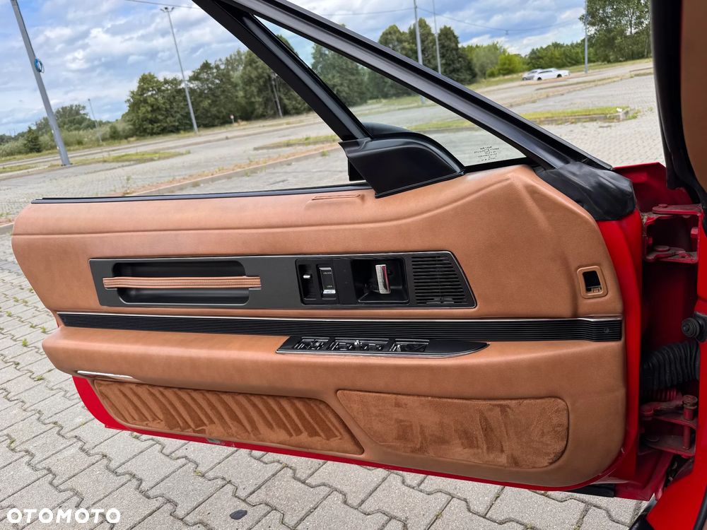 Buick Reatta - 17