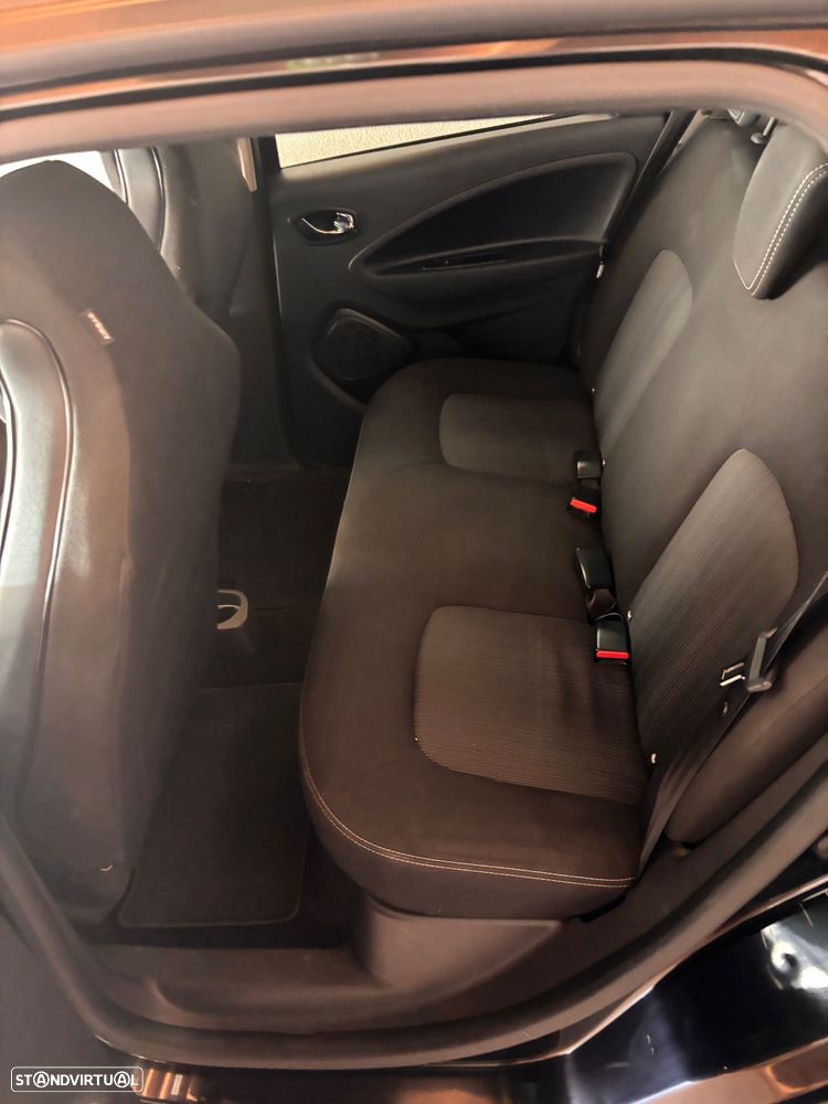 Renault Zoe (c/ Bateria) Limited 40 - 21