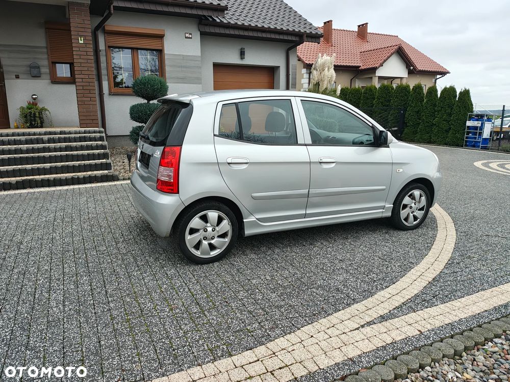 Kia Picanto 1.1 LX - 4