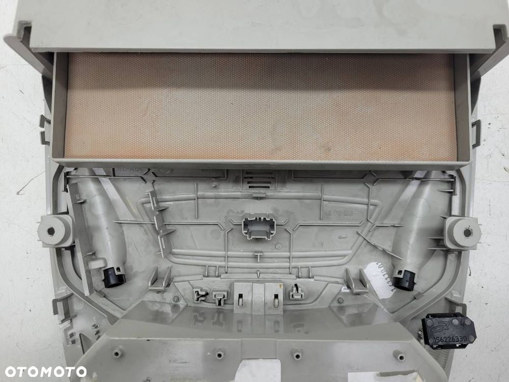LAMPKA SUFITOWA PODSUFITKI SCHOWEK FORD C-MAX - 10