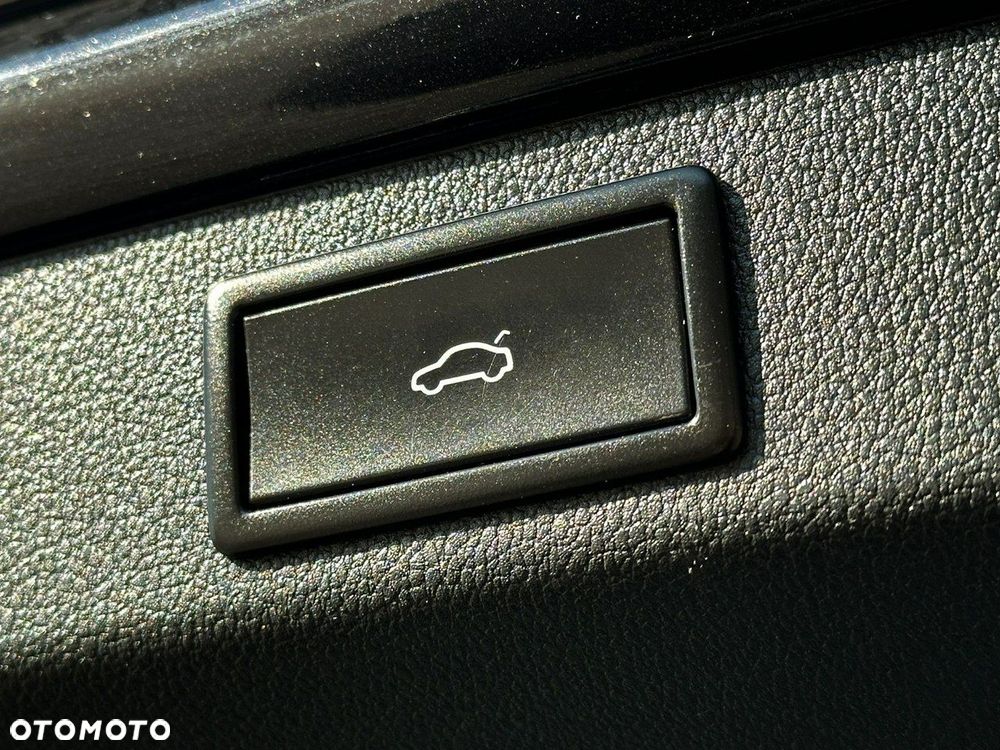 Skoda Superb 2.0 TDI Ambition - 30