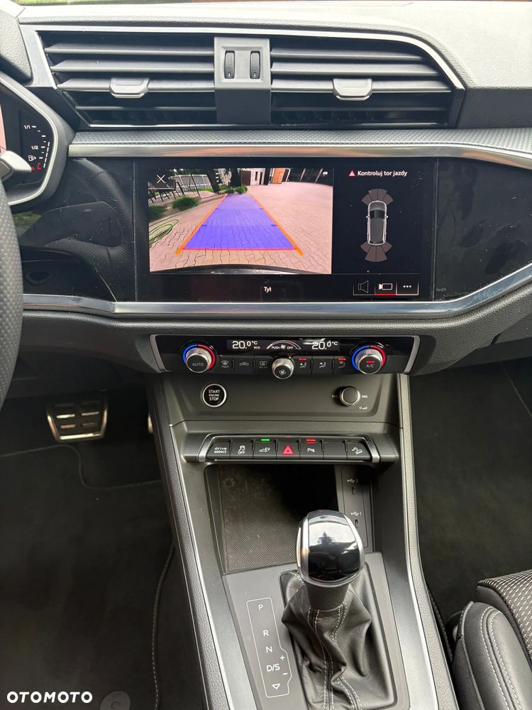 Audi Q3 - 22