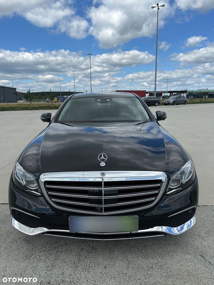 Mercedes-Benz Klasa E 220 d 9G-TRONIC Avantgarde - 4