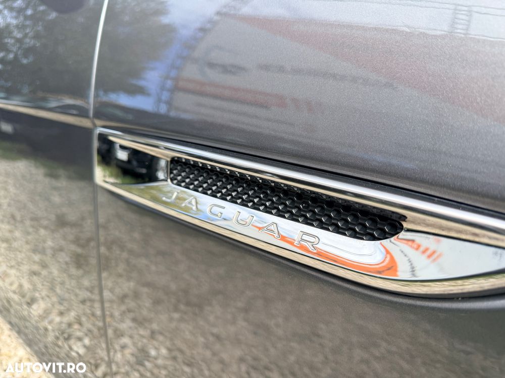 Jaguar XF 20d Aut. R-Sport - 14