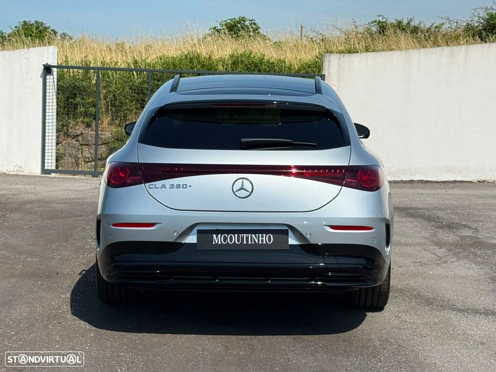 Mercedes-Benz CLA 250+ EQ Shooting Brake - 4