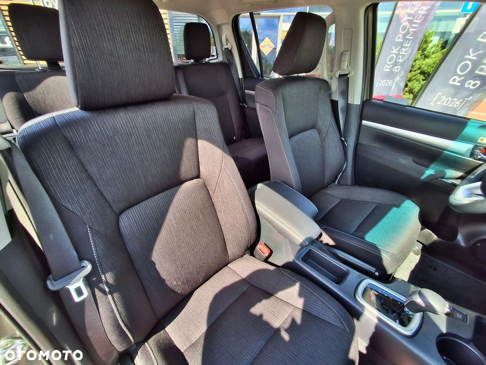 Toyota Hilux 2.8 D-4D mHEV Double Cab Active 4x4 - 19