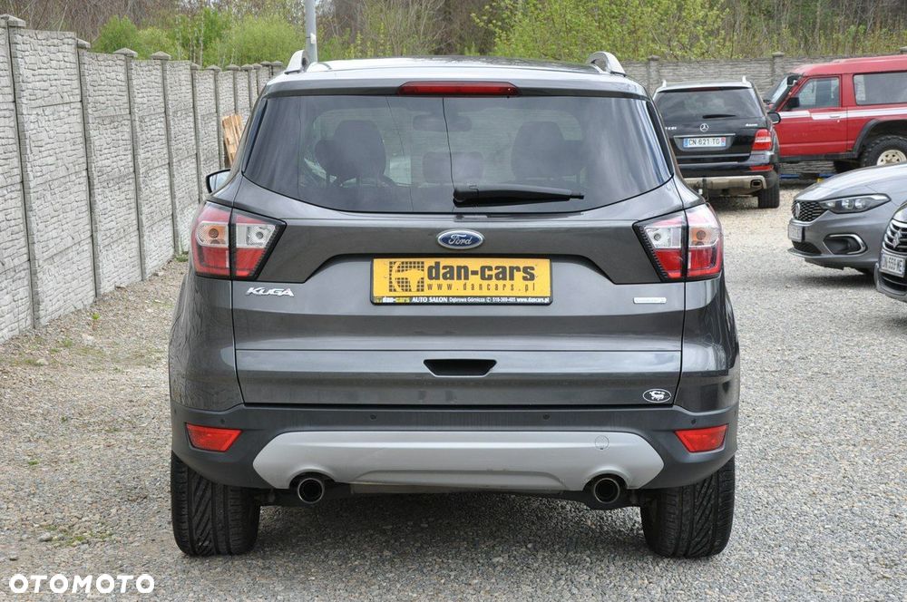 Ford Kuga 1.5 EcoBoost 2x4 Titanium - 4