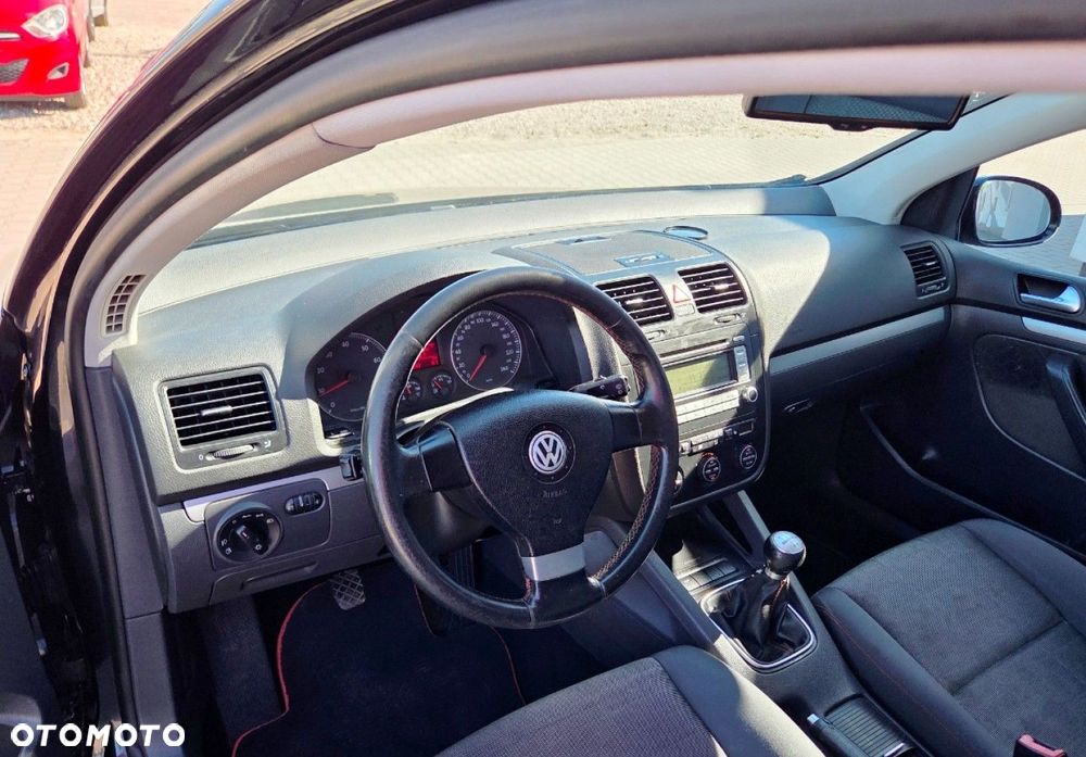 Volkswagen Golf - 7