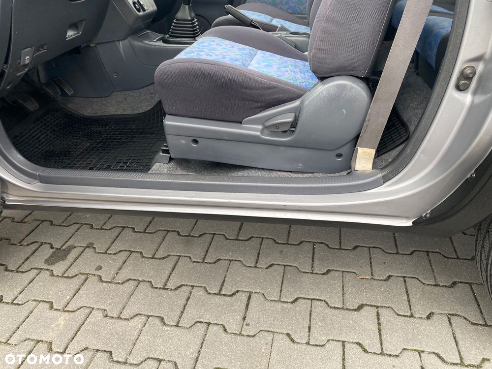 Toyota RAV4 - 21