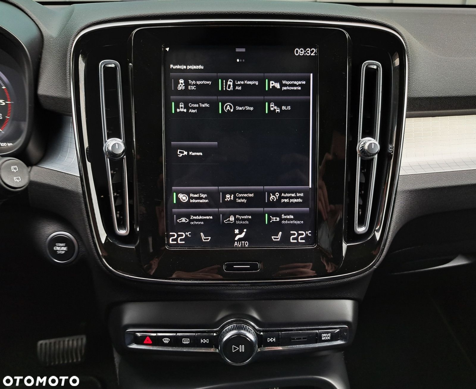 Volvo XC 40 - 19