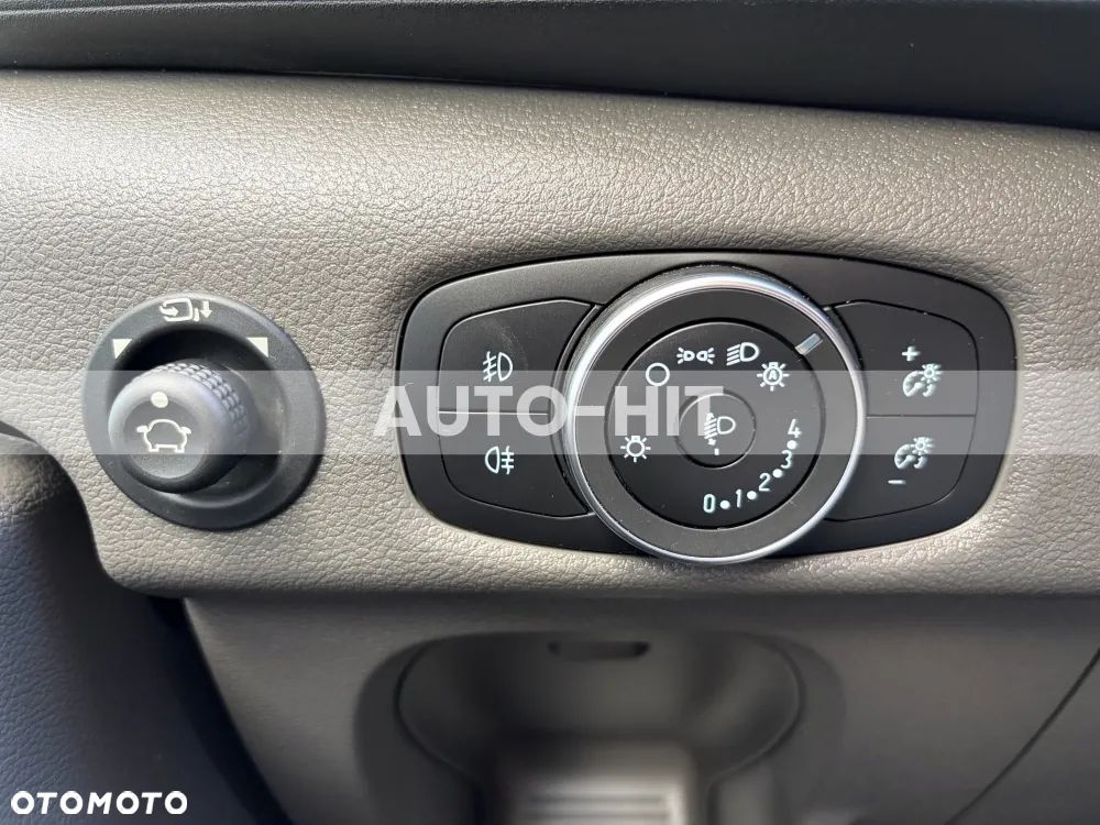Ford Transit - 28