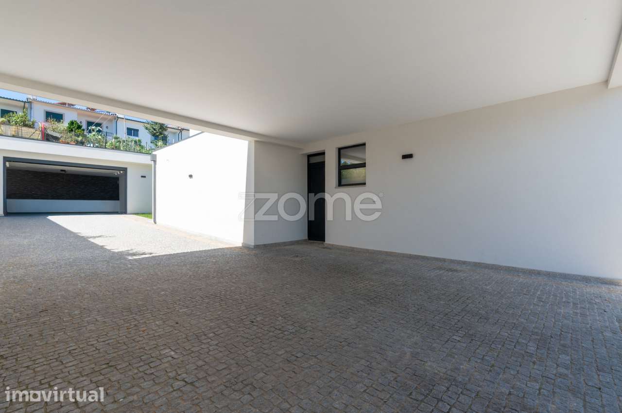 Moradia individual T4 em Ferreiros, Braga - Grande imagem: 5/46