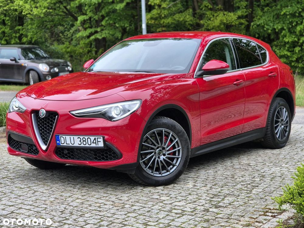 Alfa Romeo Stelvio 2.0 Turbo 16V AT8-Q4 First Edition - 4