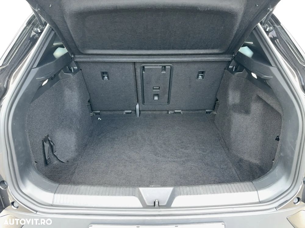 Volkswagen ID.4 Pro - 32
