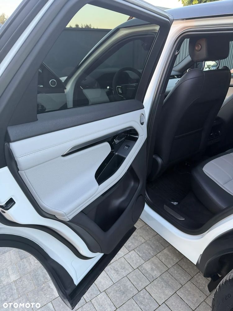 Land Rover Range Rover Evoque 2.0 D200 mHEV R-Dynamic SE - 30
