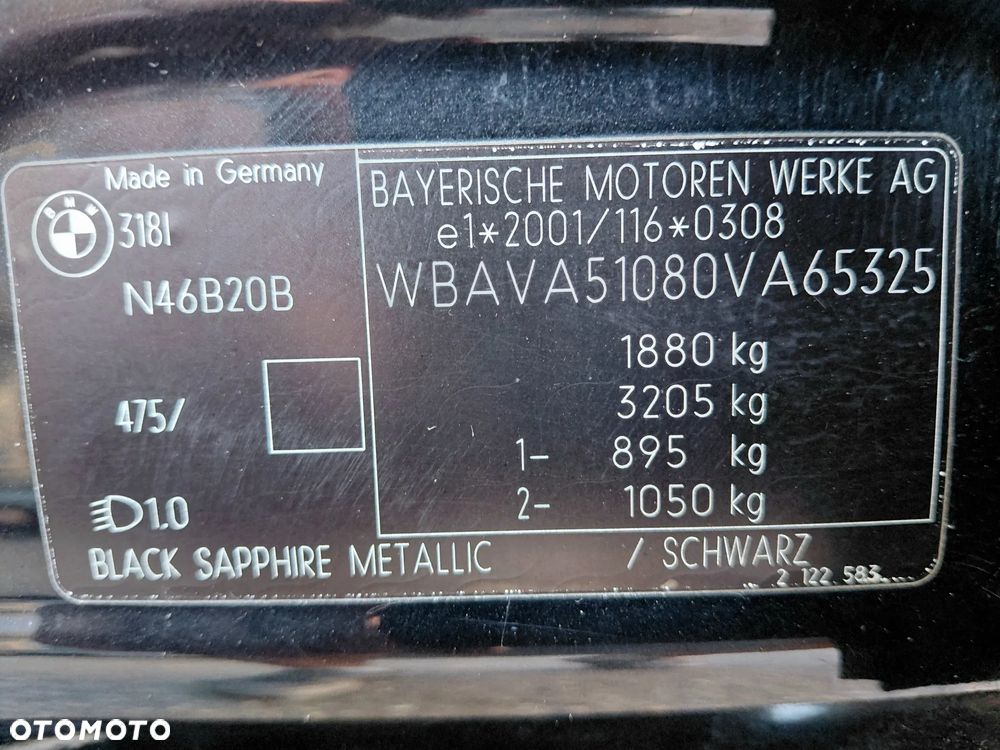BMW Seria 3 318i - 35