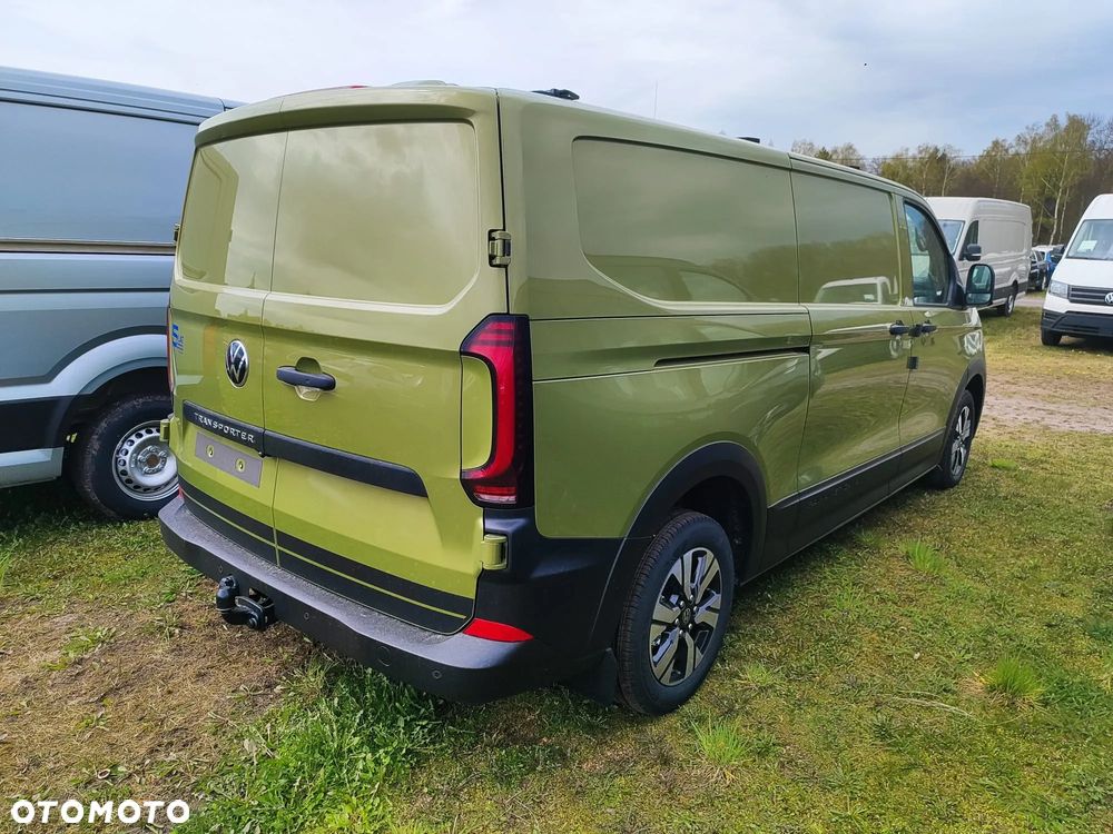 Volkswagen Transporter - 4