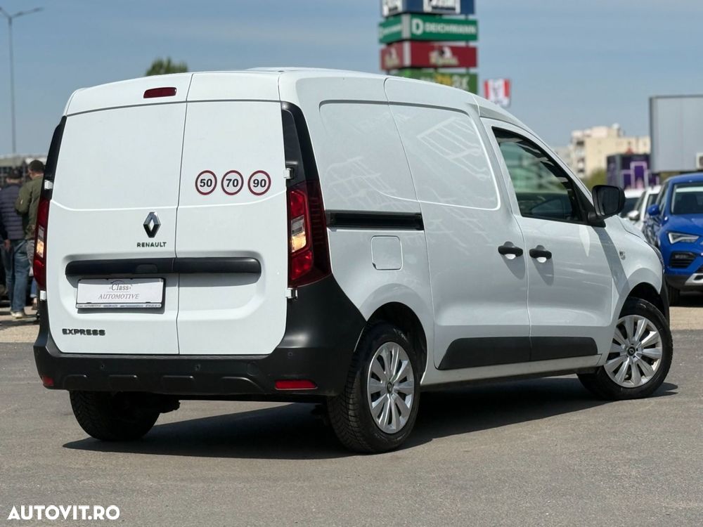 Renault Express - 6