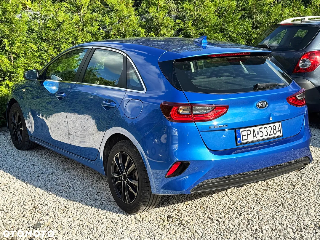 Kia Ceed 1.4 T-GDI DCT OPF Platinum Edition - 14