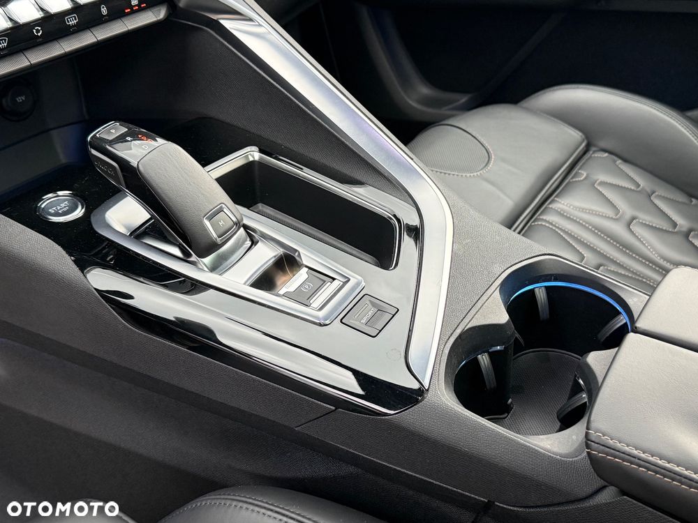 Peugeot 5008 BlueHDi 180 EAT6 GT - 38