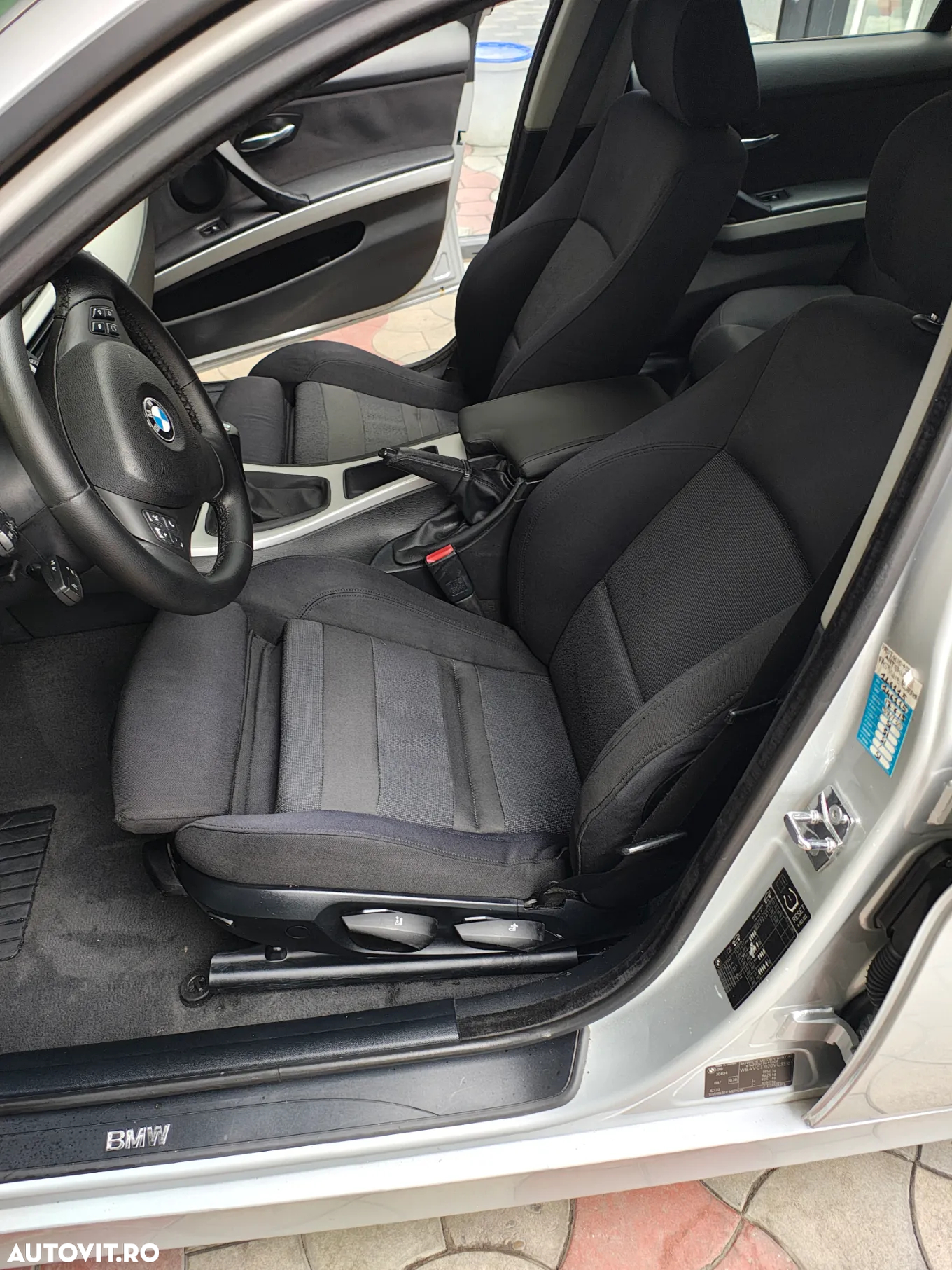 BMW Seria 3 320d EfficientDynamics Edition - 8