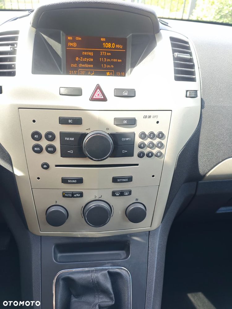 Opel Zafira 1.8 Essentia - 4