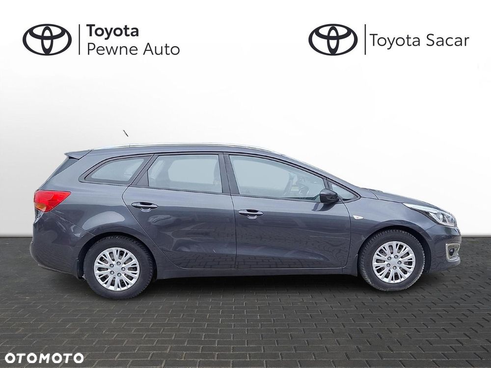Kia Ceed - 6