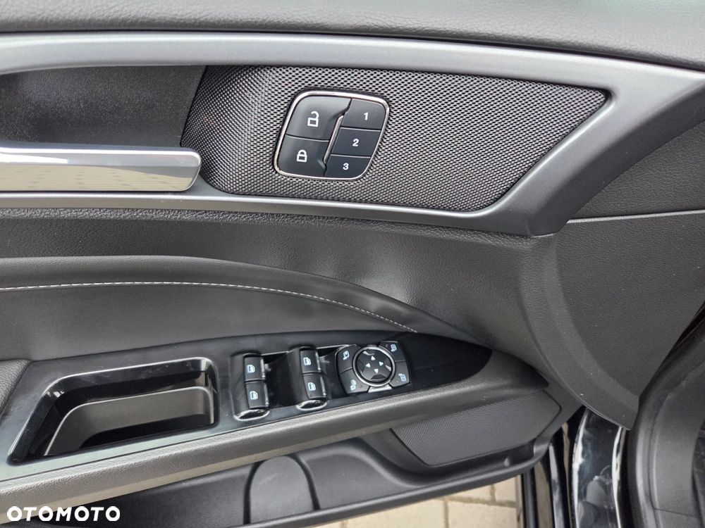 Ford Mondeo 2.0 TDCi STart-Stopp PowerShift-Aut Titanium - 24