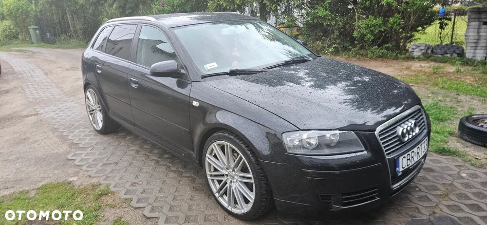 Audi A3 Sportback - 1