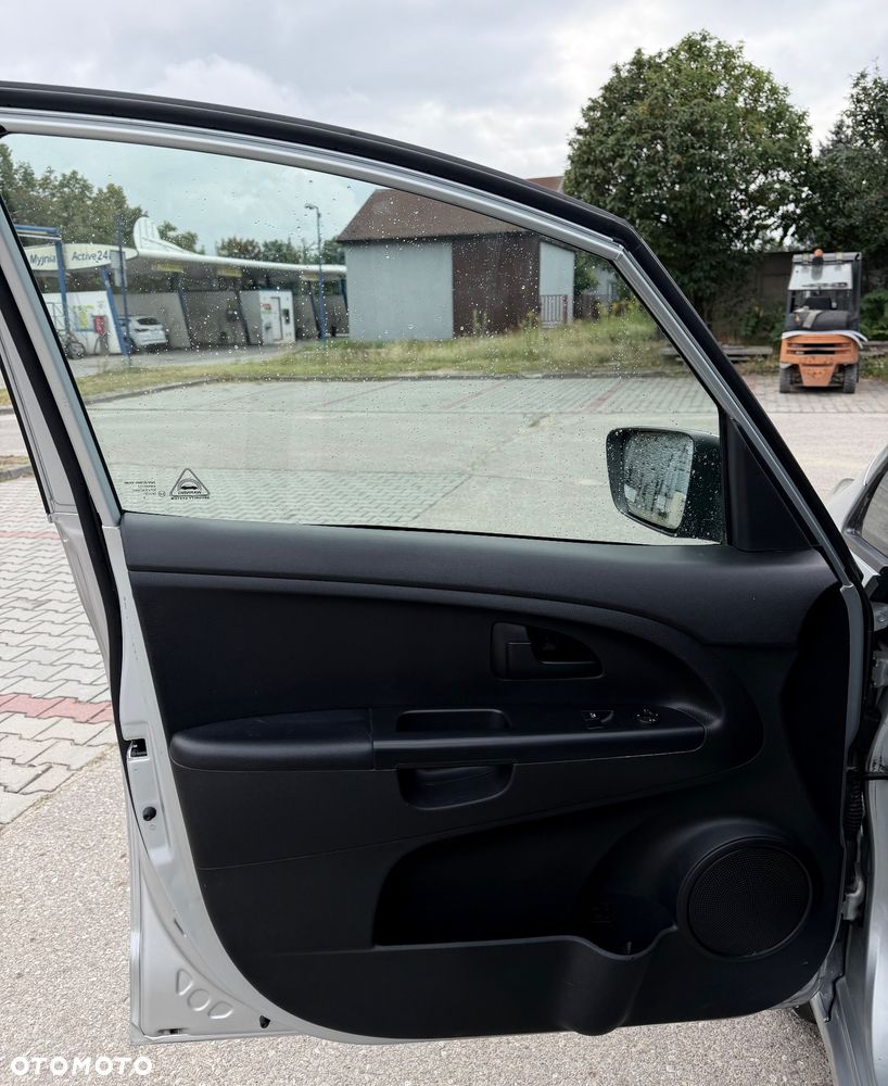 Kia Venga 1.4 L - 10
